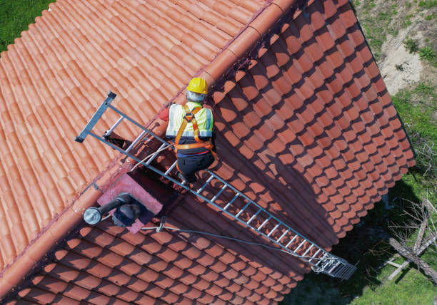 Best Roof Insulation Installation  in Cuyahoga Falls, OH